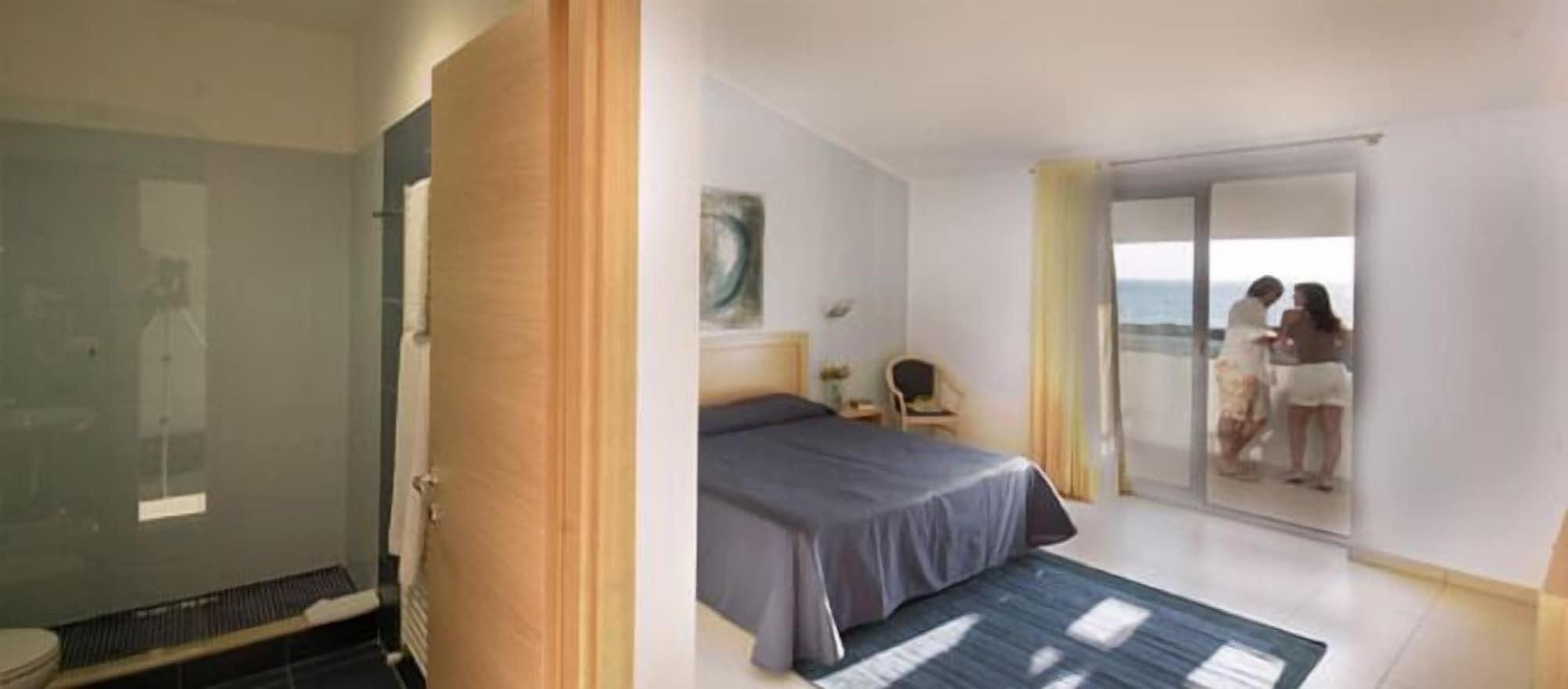 Parco Della Rocca Hotel Пунта Брачето Екстериор снимка